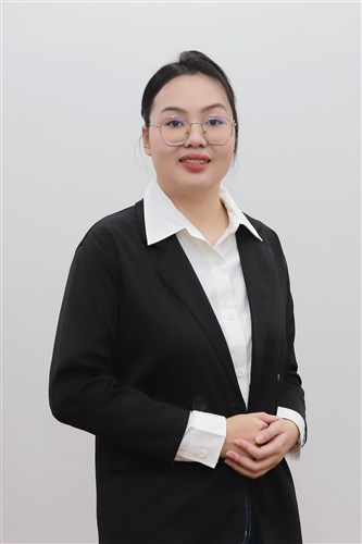HOÀNG MAI LINH